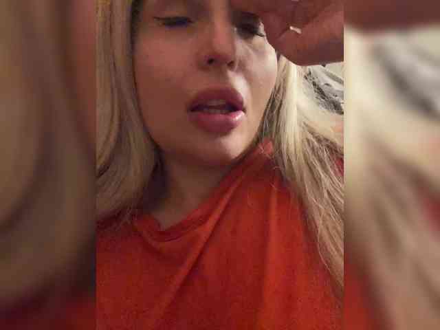 Milena_sisi webcam
