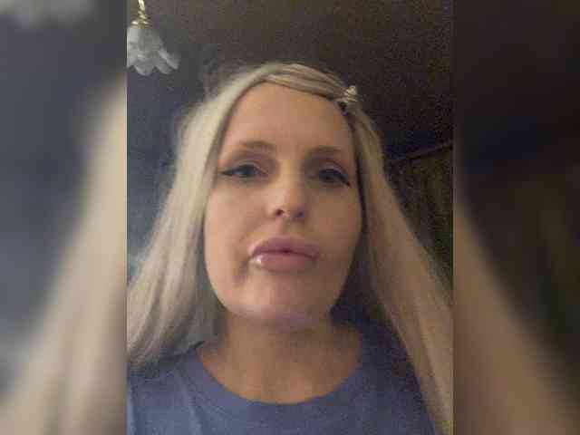 Milena_sisi webcam