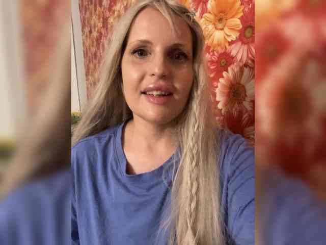 Milena_sisi webcam