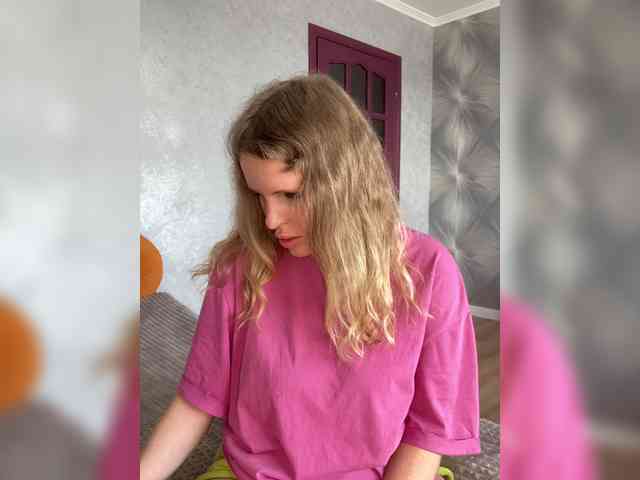 Mila_sisi webcam