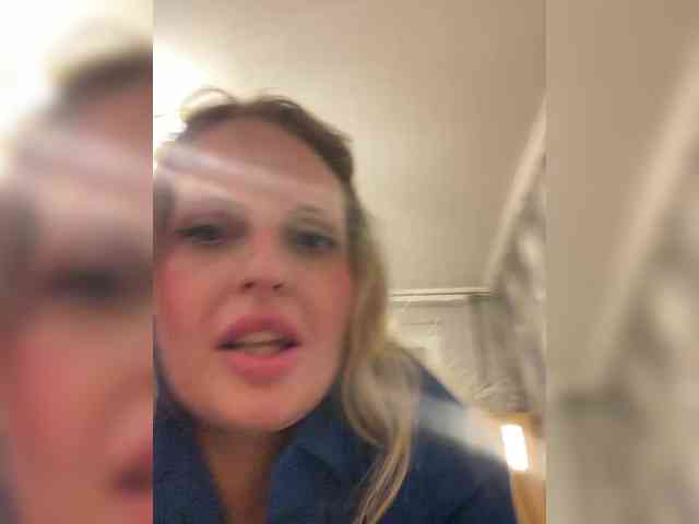 Mila_sisi webcam