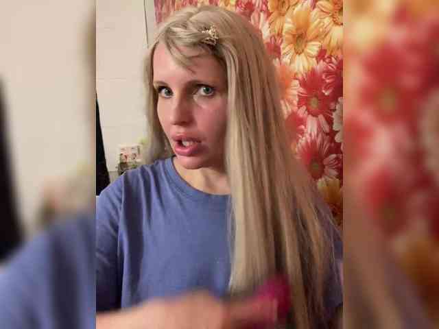 Milena_sisi webcam