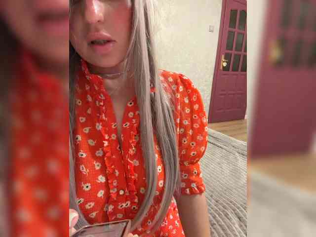 Mila_sisi webcam