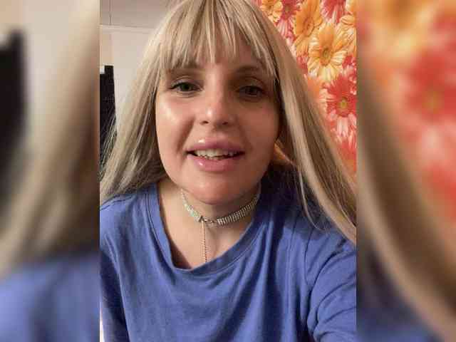Milena_sisi webcam