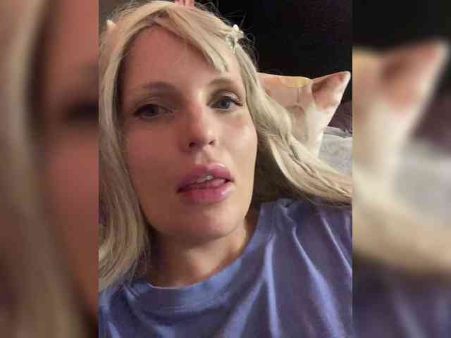 Milena_sisi webcam