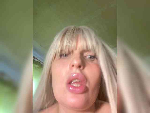 Milena_sisi