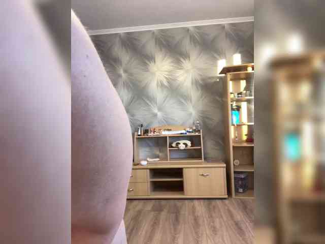 Mila_sisi webcam