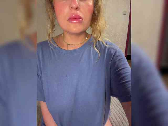 Mila_sisi webcam