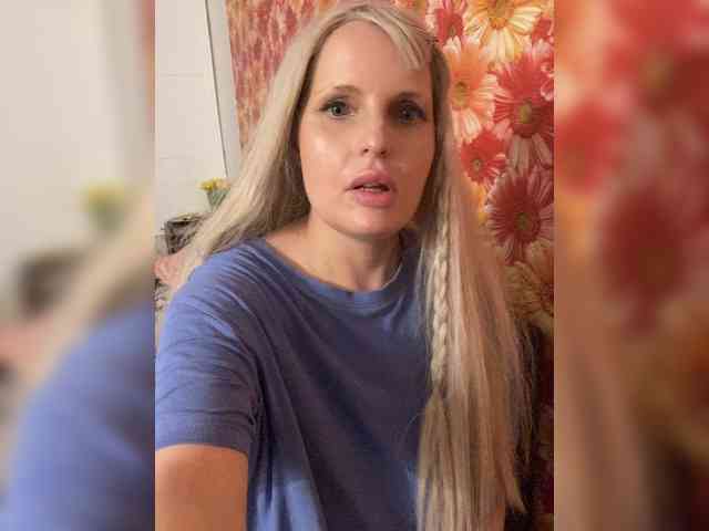 Milena_sisi webcam