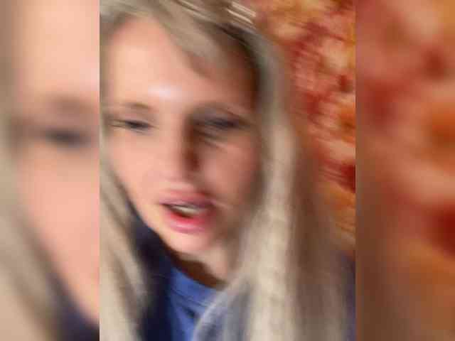 Milena_sisi webcam