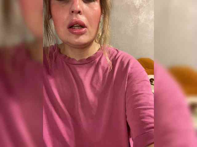 Mila_sisi webcam
