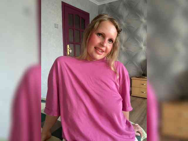 Mila_sisi webcam