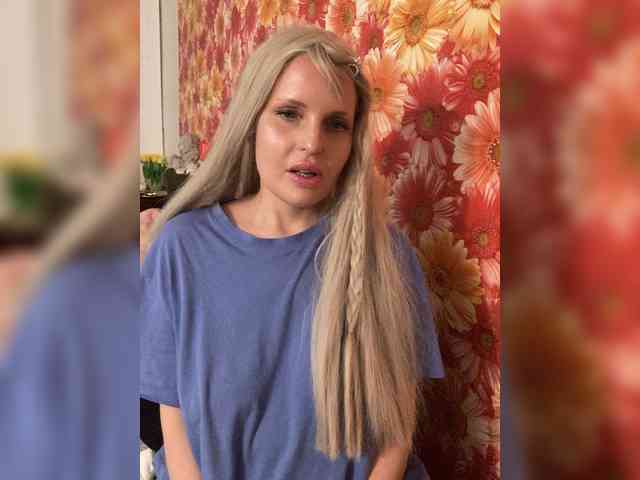 Milena_sisi webcam