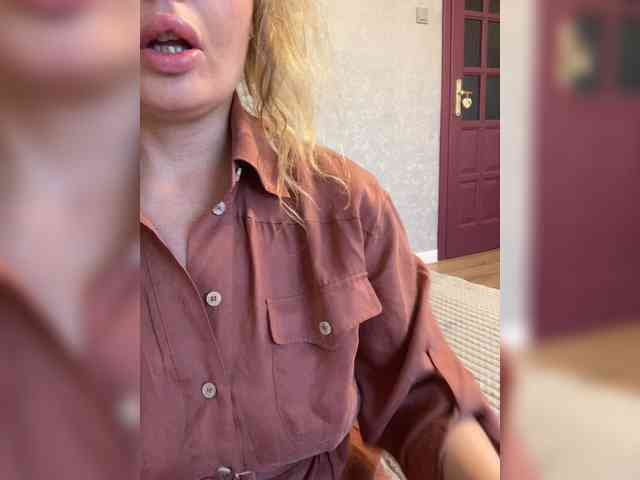 Mila_sisi webcam