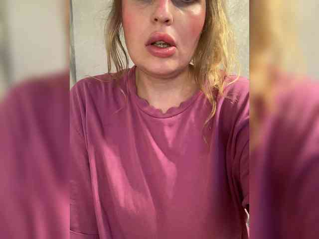 Mila_sisi webcam