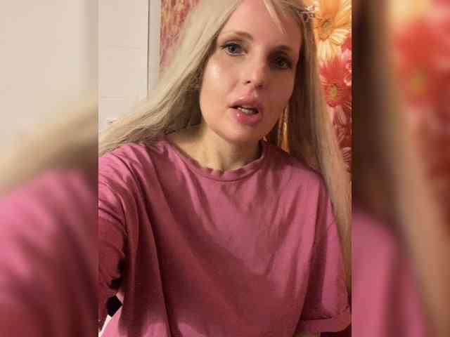 Milena_sisi webcam