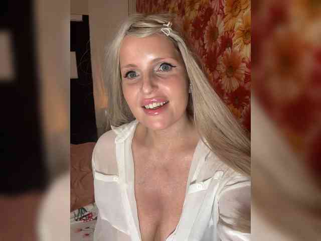 Dit model is nu live. Milana40