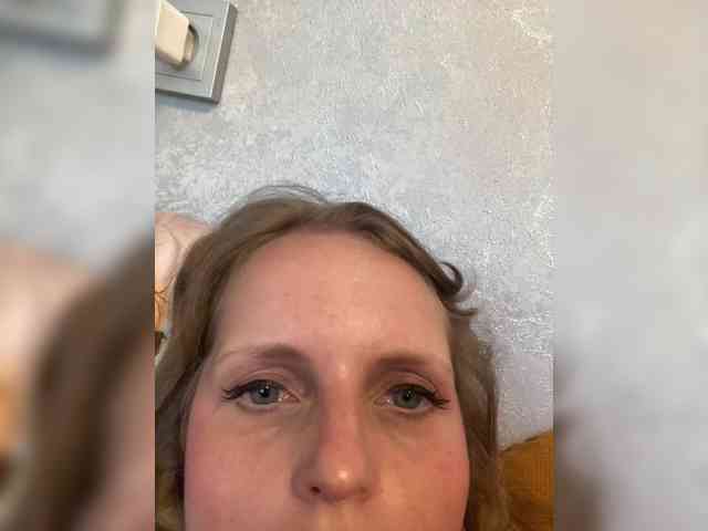 Mila_sisi webcam