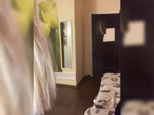 Milena_sisi webcam