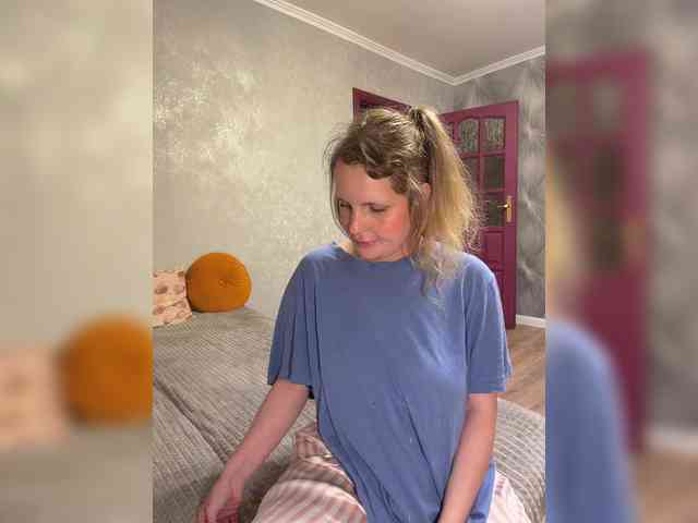 Mila_sisi webcam