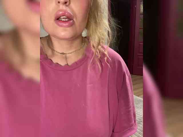 Mila_sisi webcam