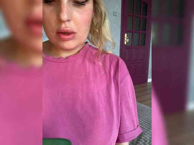 Mila_sisi webcam