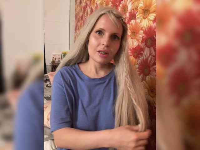 Milena_sisi webcam