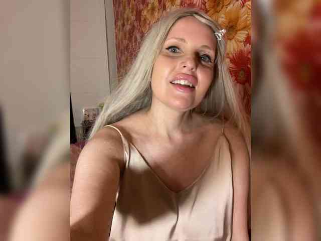 Milena_sisi webcam
