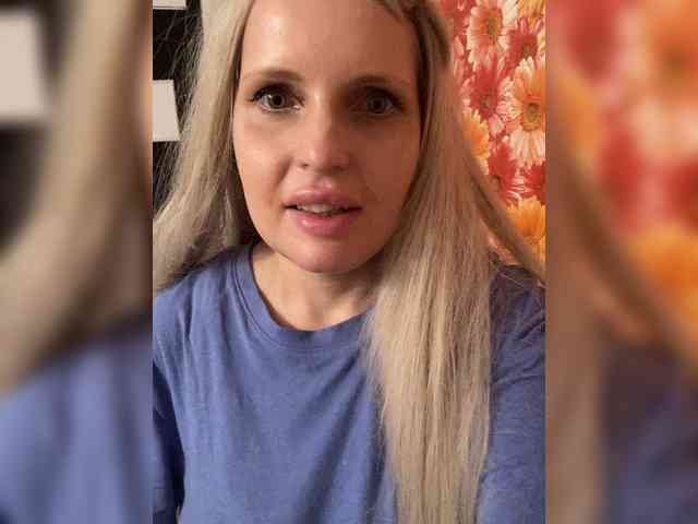 Milena_sisi webcam