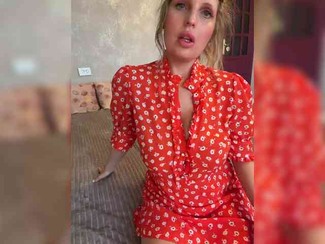 Milana40 Live Webcam on BongaCams