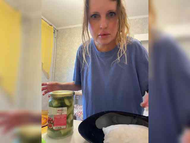 Mila_sisi webcam