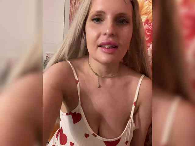 Milena_sisi webcam