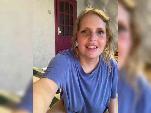 Milana40 Sex Cam Show