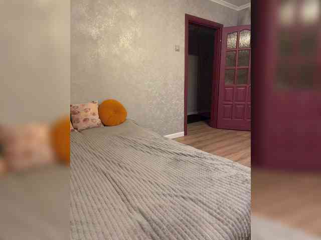 Mila_sisi webcam