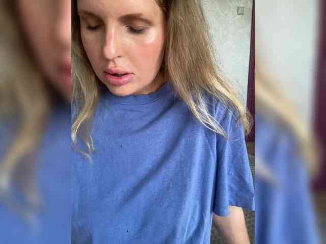Mila_sisi webcam