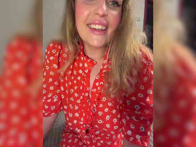 Mila_sisi webcam