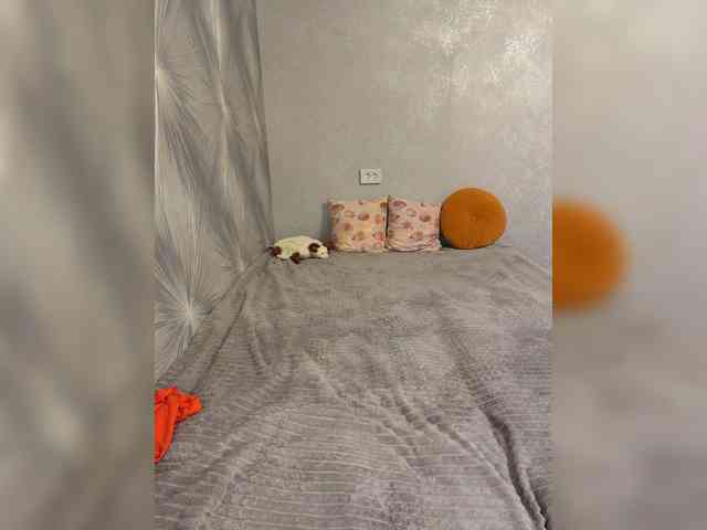 Mila_sisi webcam