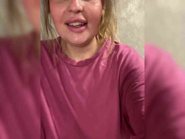 Mila_sisi webcam