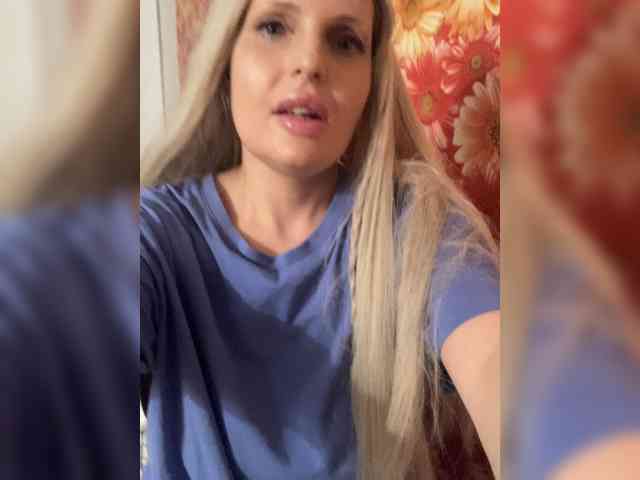 Milena_sisi webcam