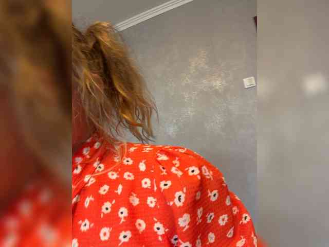 Mila_sisi webcam