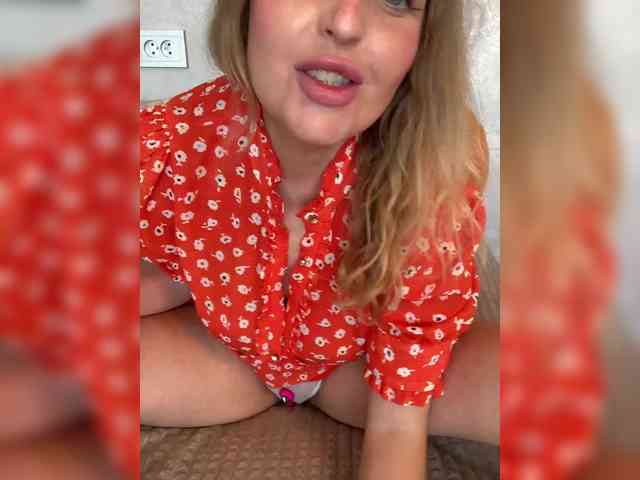 Mila_sisi webcam