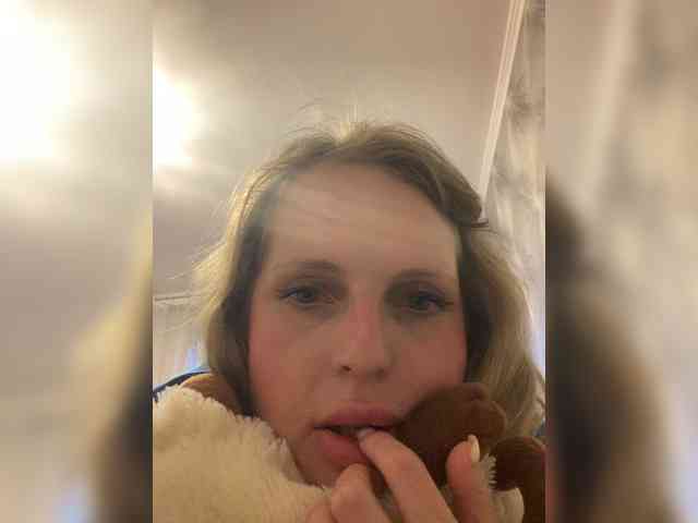 Mila_sisi webcam