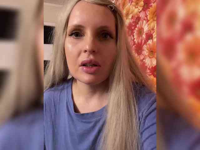 Milena_sisi webcam