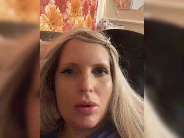Milena_sisi webcam