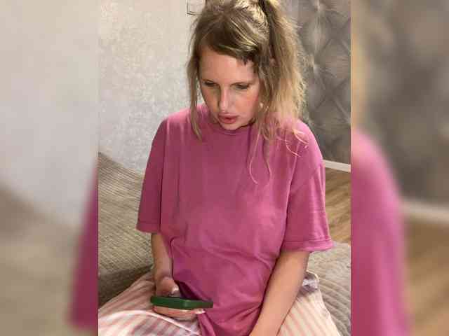 Model: Mila_sisi