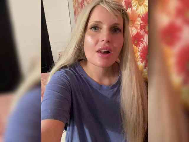 Milena_sisi webcam