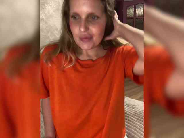 Mila_sisi webcam