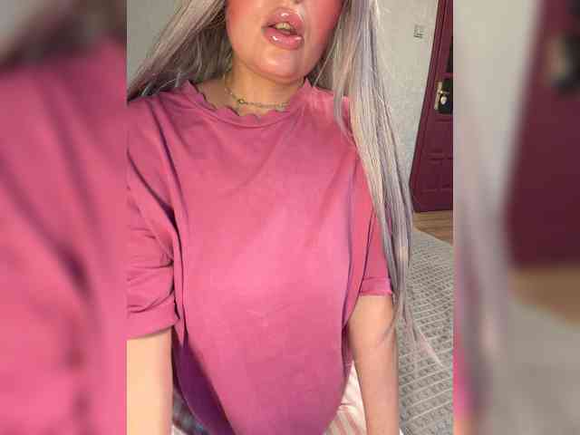 Mila_sisi webcam