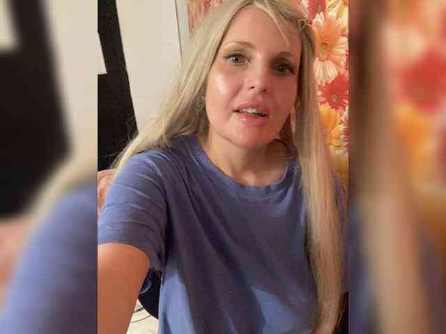 Milena_sisi webcam