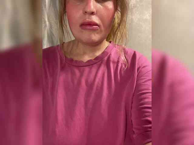 Mila_sisi webcam